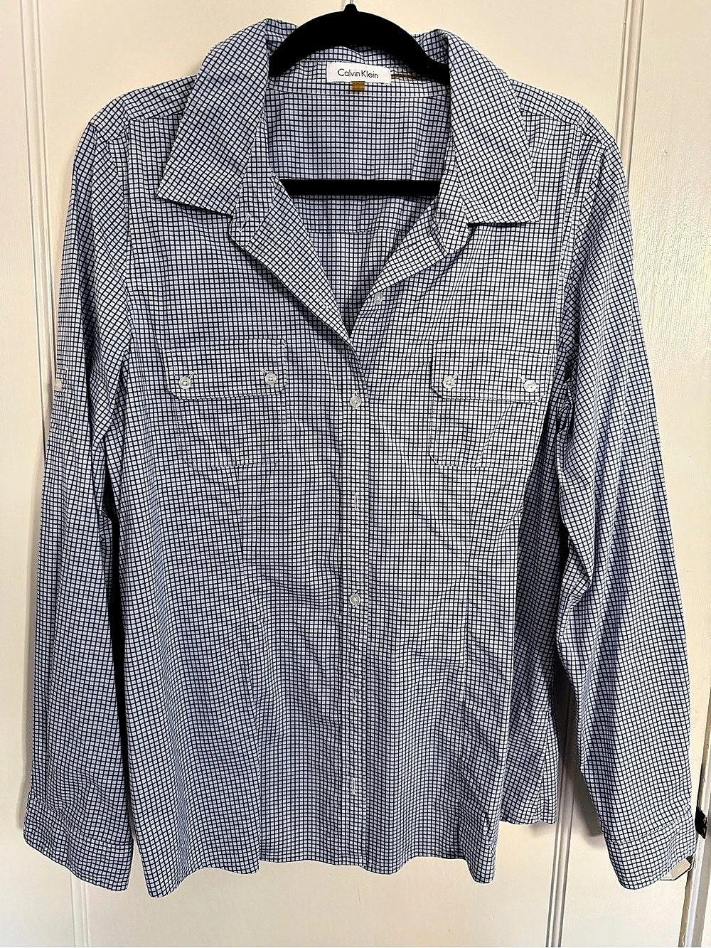 Calvin Klein Checkered Button Down in Blue & White Size Large
